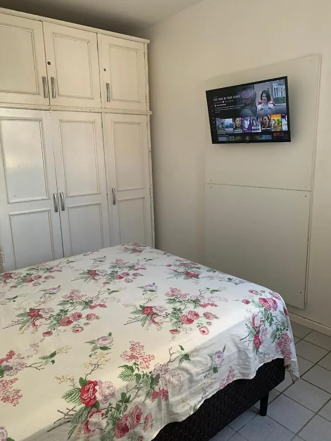 Lindo Apartamento Em Canasvieiras A Uma Quadra Do Mar - Proximo Ao Trapiche Dos Barcos Piratas Florianopolis 0*,