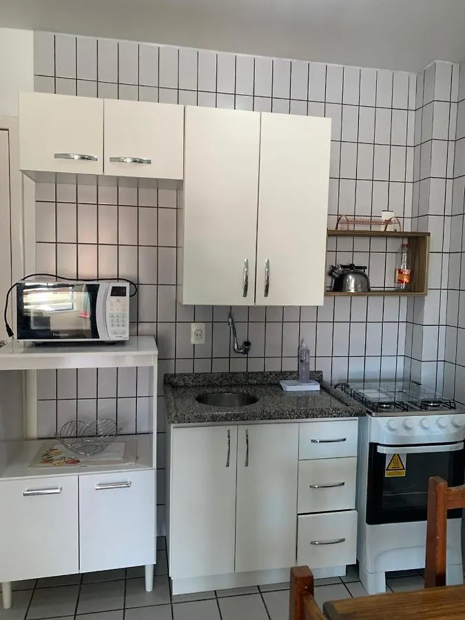 شقة Lindo Apartamento Em Canasvieiras A Uma Quadra Do Mar - Proximo Ao Trapiche Dos Barcos Piratas Florianópolis البرازيل