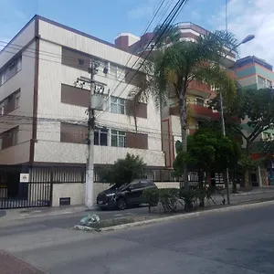 Apto Rj Mobiliado Ha 170 Metros Da Do Com Wi-fi E Garagem Coberta Cabo Frio